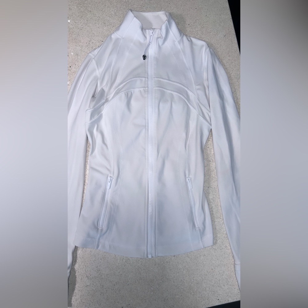 Lululemon Define Jacket
Nulu